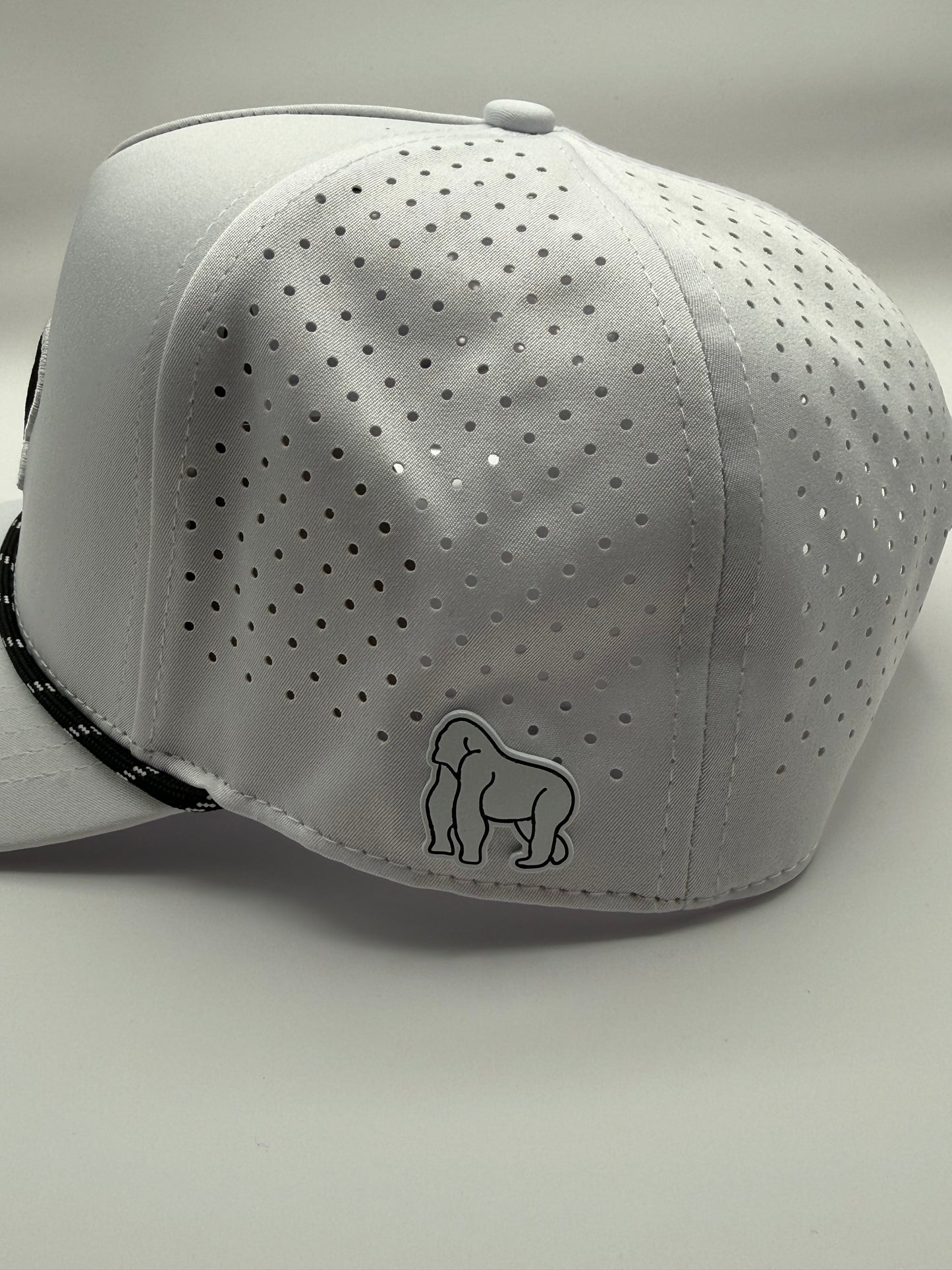 Silverback – Arctic White